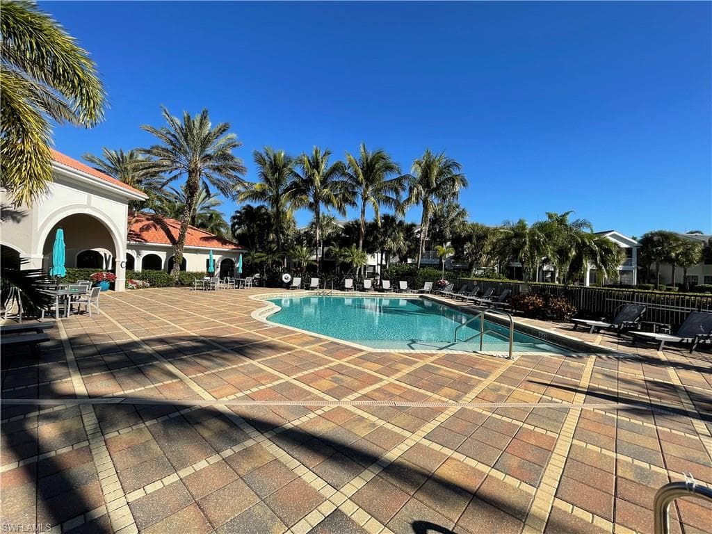 12823 Carrington CIR # 102, NAPLES FL 34105-33