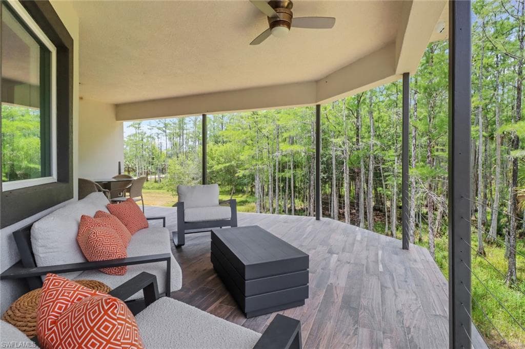 19640 Burgundy Farms RD, ESTERO FL 33928-31