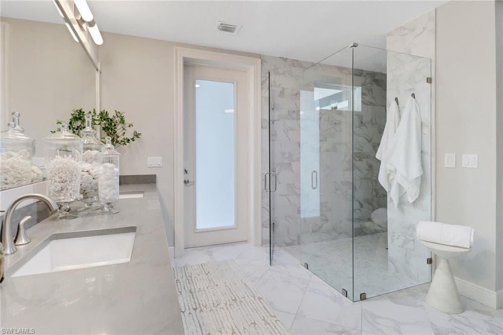 19640 Burgundy Farms RD, ESTERO FL 33928-27