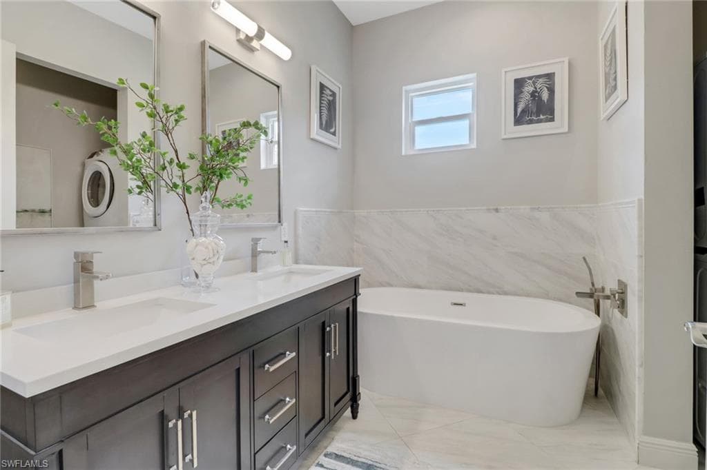 19640 Burgundy Farms RD, ESTERO FL 33928-19