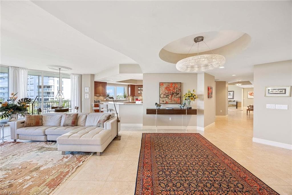 13675 Vanderbilt DR # 510, NAPLES FL 34110-3