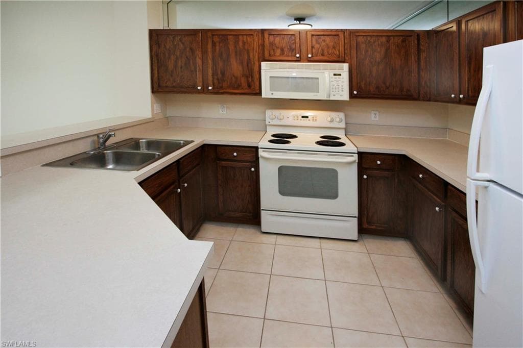 10061 Poppy Hill DR, FORT MYERS FL 33966-3