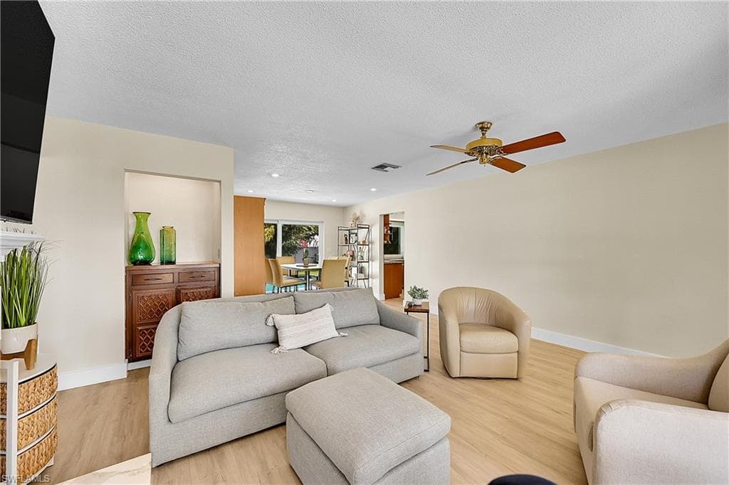 2133 NE 63rd CT, FORT LAUDERDALE FL 33308-7