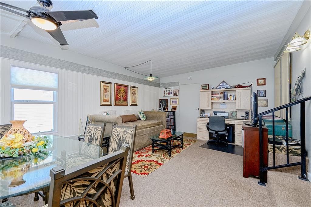 149 Kim DR # 149, NAPLES FL 34104-19