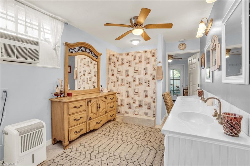 12890 Spencer ST, FORT MYERS FL 33908-21