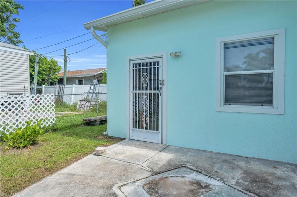 12890 Spencer ST, FORT MYERS FL 33908-23