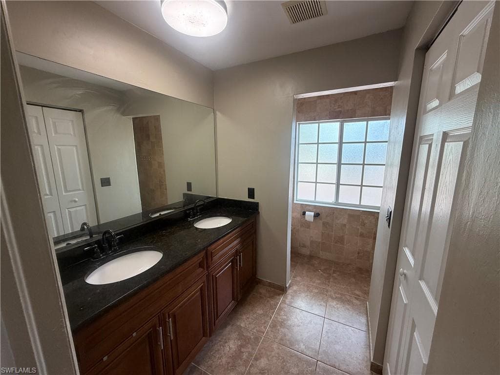 4335 18th AVE SE, NAPLES FL 34117-16