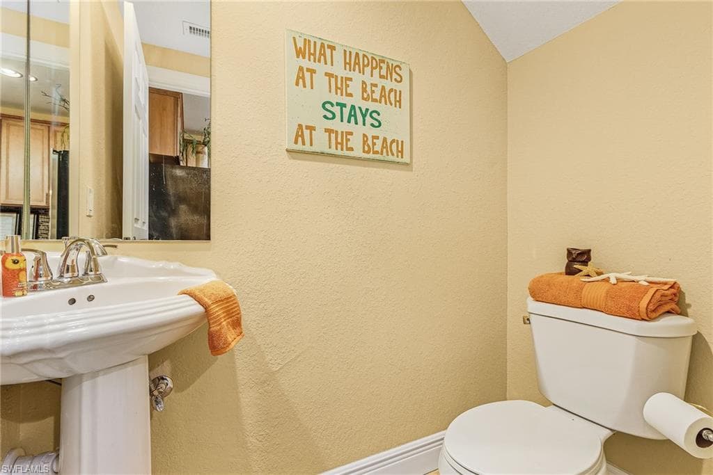 9809 Boraso WAY # 104, FORT MYERS FL 33908-20