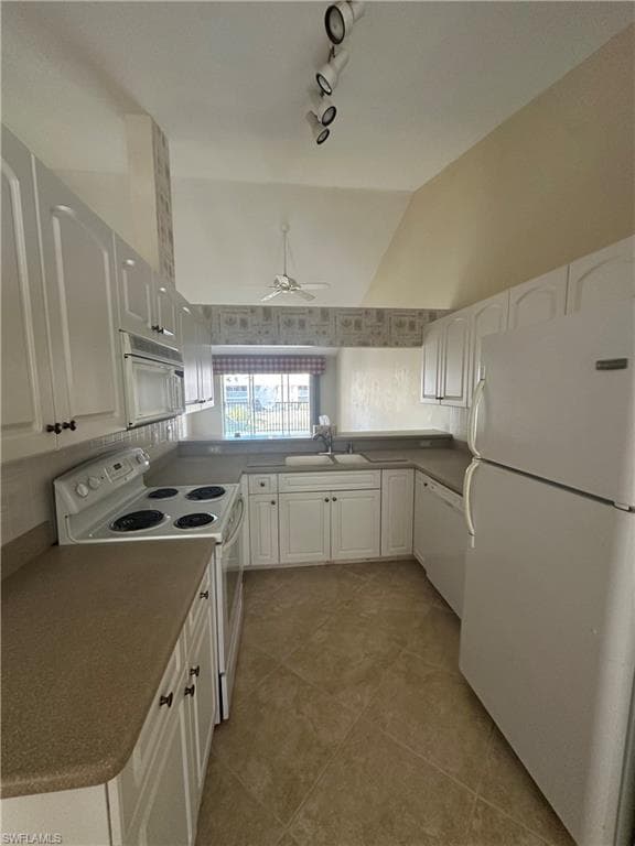 138 Pebble Shores DR # 8, NAPLES FL 34110-7