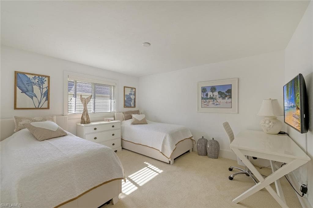 239 Torrey Pines PT, NAPLES FL 34113-31