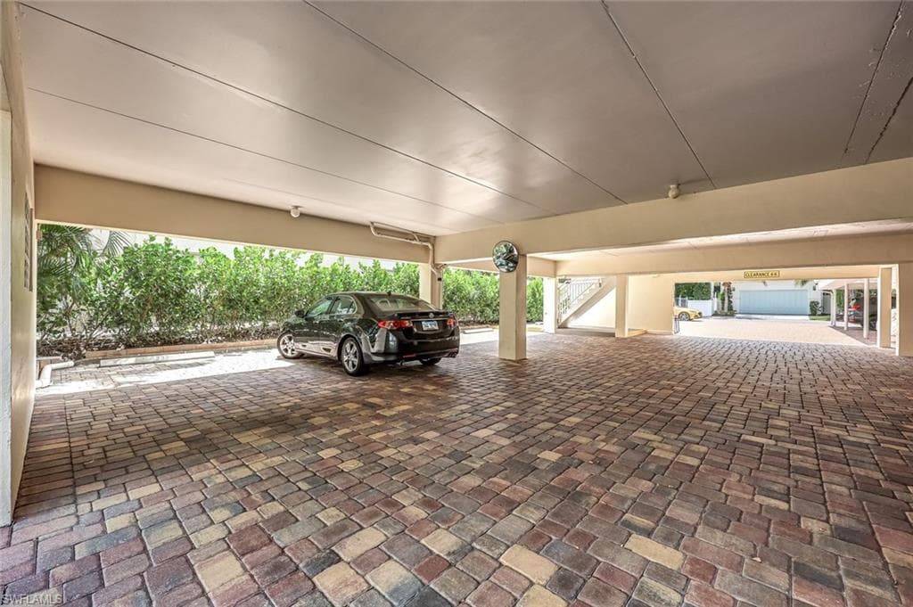 232 Banyan BLVD 232-25
