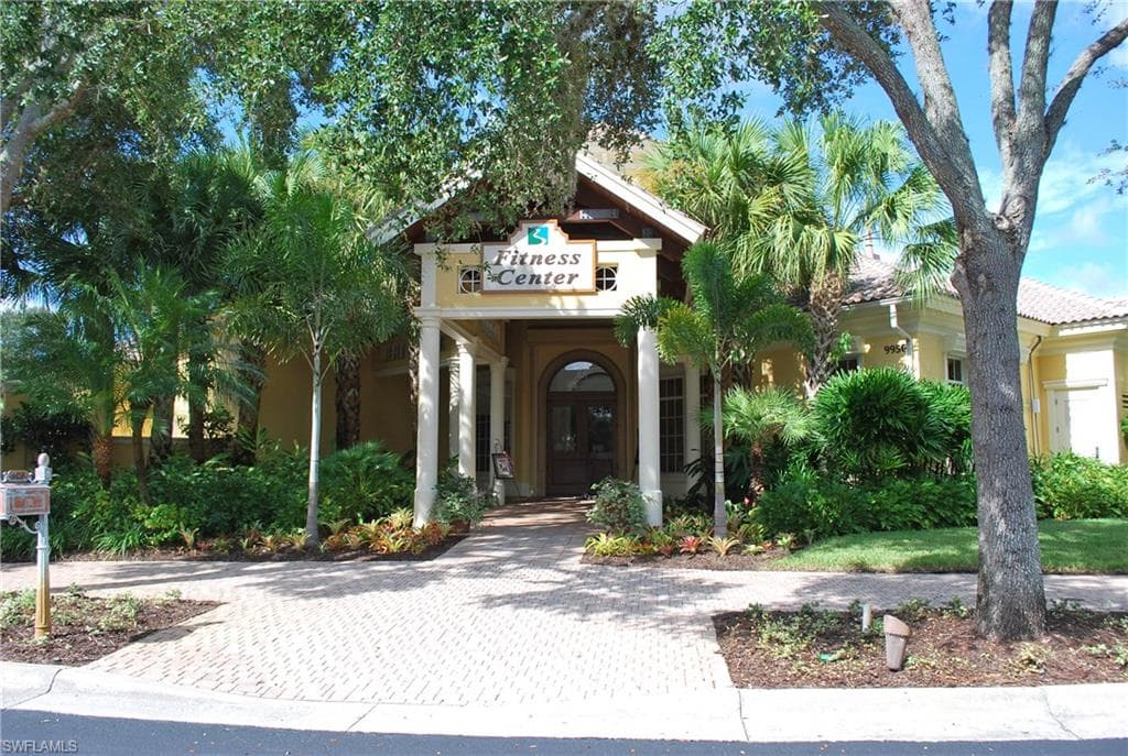 10620 Copper Lake DR, ESTERO FL 34135-43