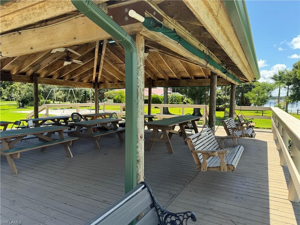 13 Meadowlake CIR S, LAKE PLACID FL 33852-12