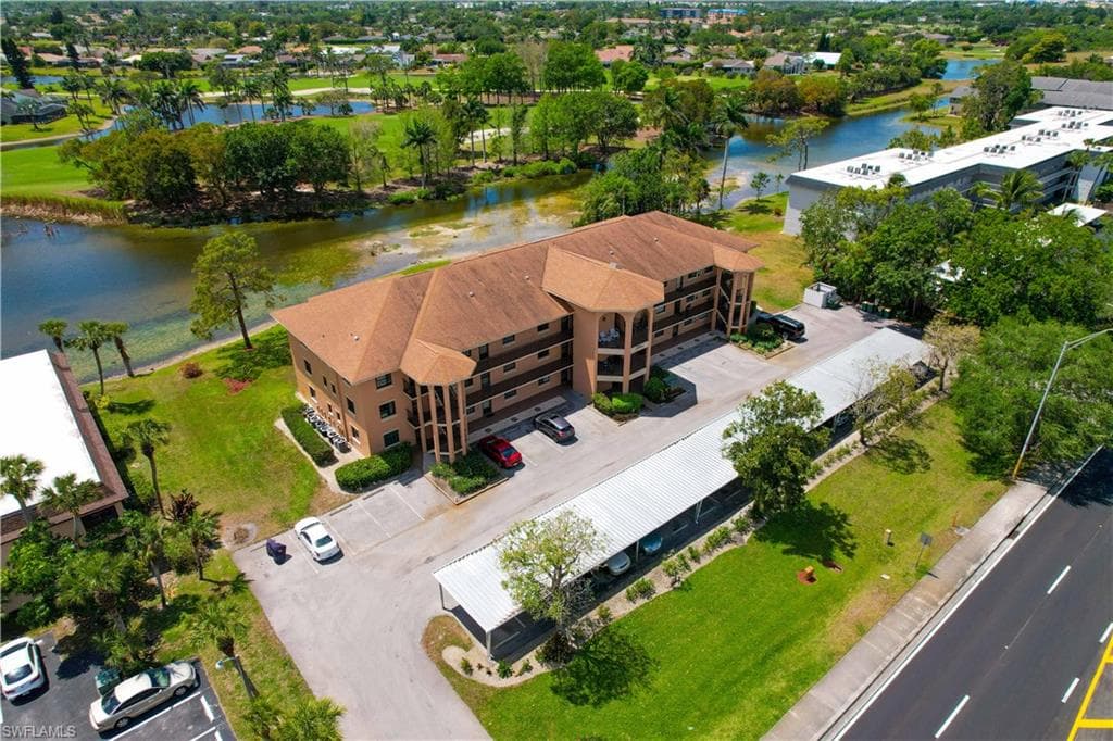 5535 Rattlesnake Hammock RD # 205, NAPLES FL 34113-19