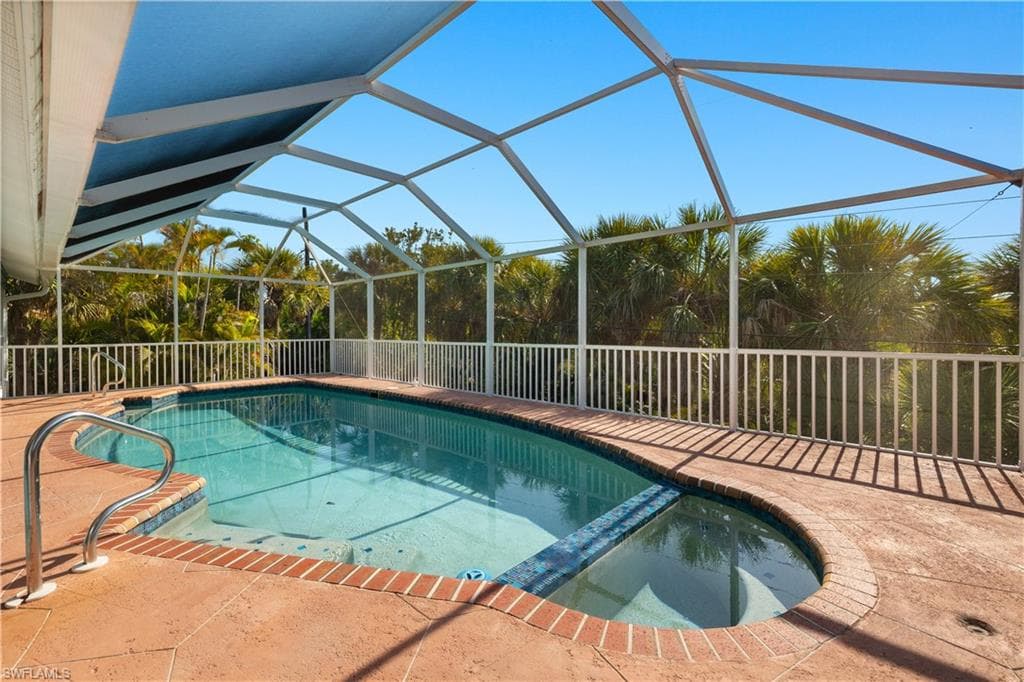 548 Chert CT, SANIBEL FL 33957-30