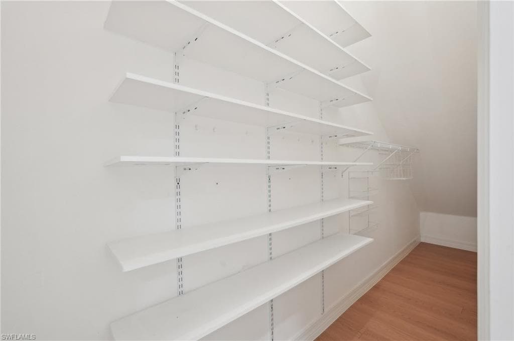 5541 Harborage DR, FORT MYERS FL 33908-26