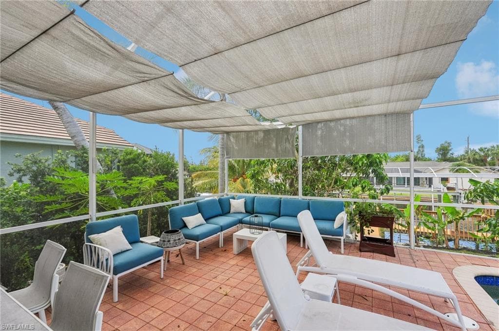 5541 Harborage DR, FORT MYERS FL 33908-12