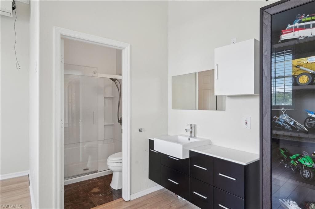 5541 Harborage DR, FORT MYERS FL 33908-31