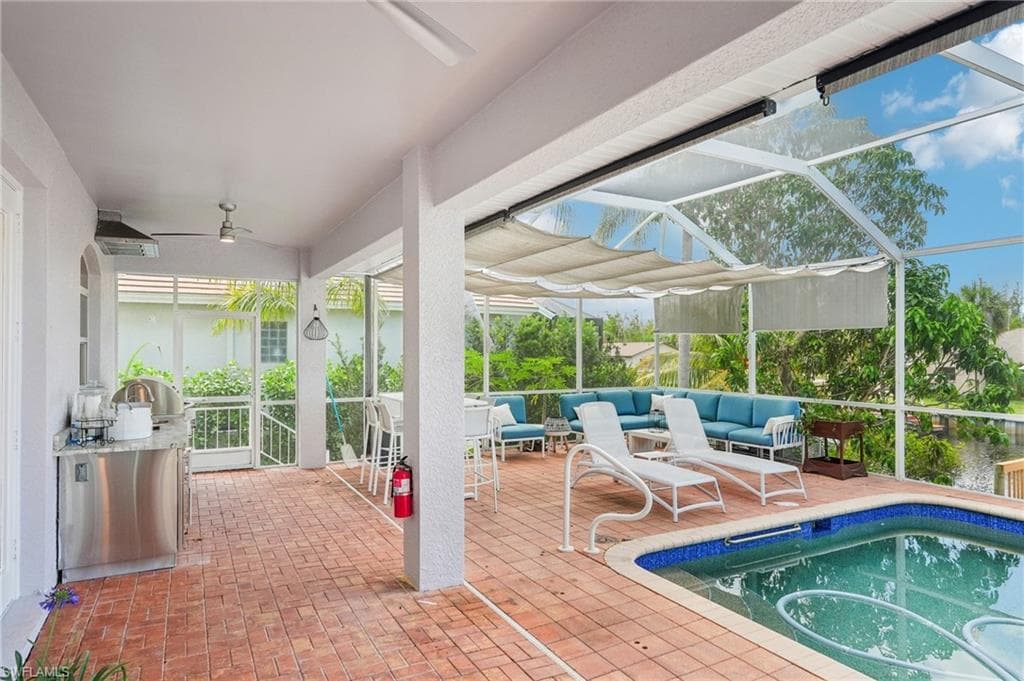 5541 Harborage DR, FORT MYERS FL 33908-44