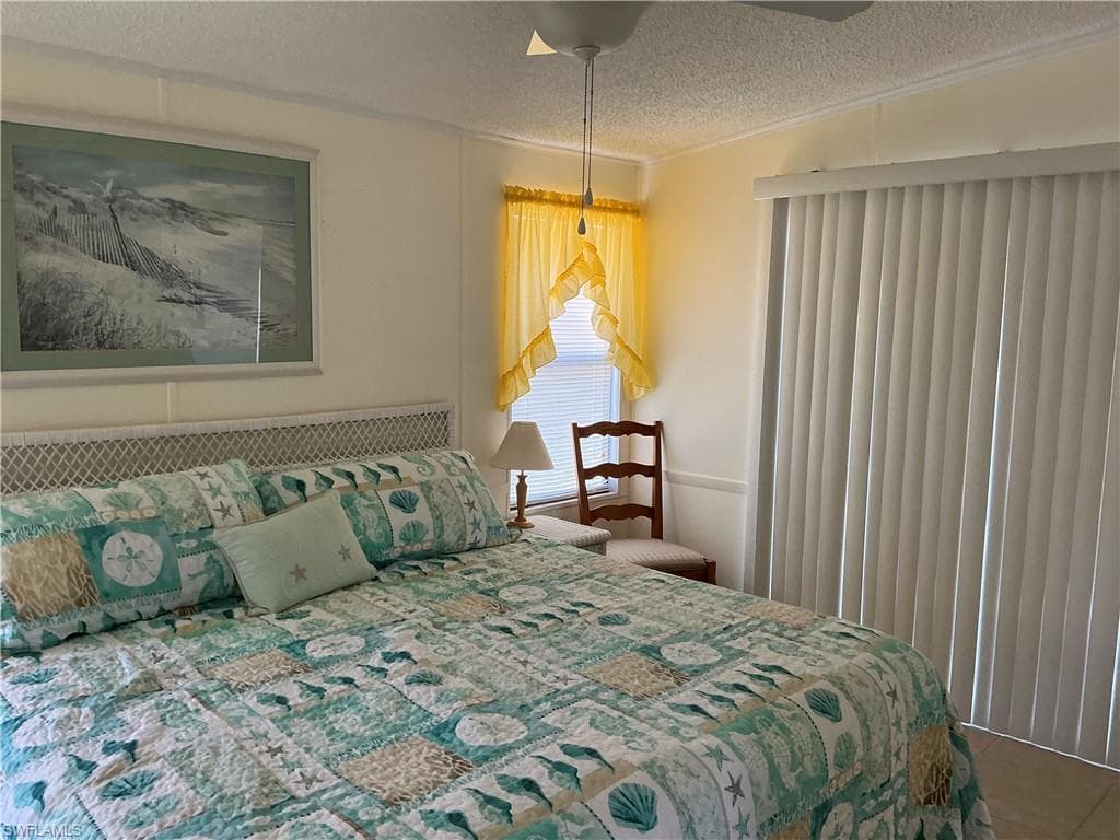 237 Eagle RD # 237, NAPLES FL 34114-14