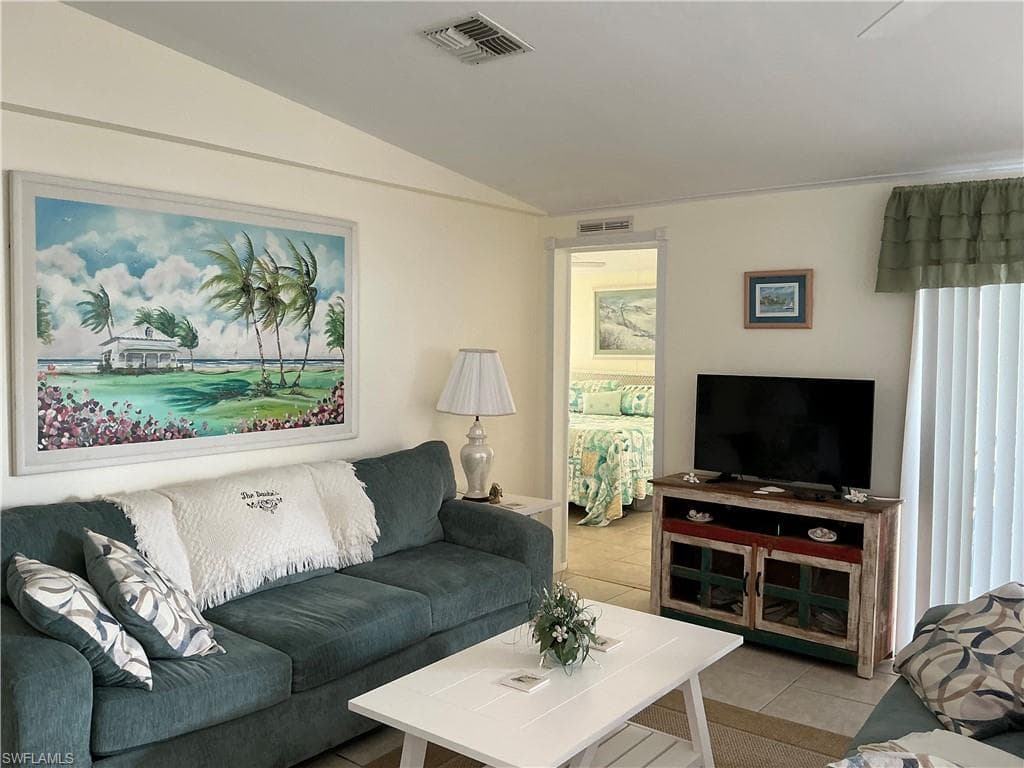 237 Eagle RD # 237, NAPLES FL 34114-18