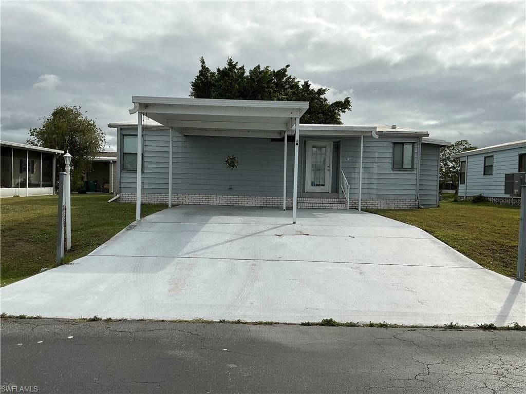 237 Eagle RD # 237, NAPLES FL 34114-3