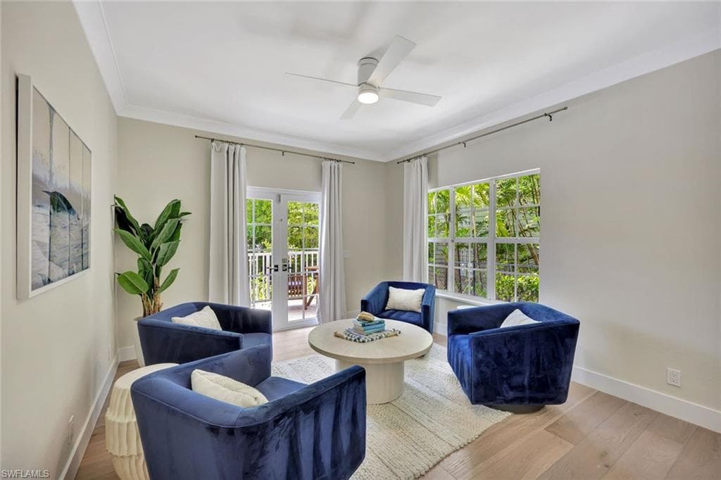 1500 Pelican AVE, NAPLES FL 34102-17