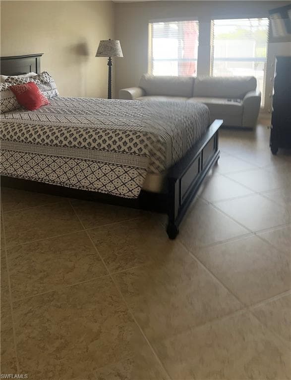 11735 Quail Village WAY, NAPLES FL 34119-10