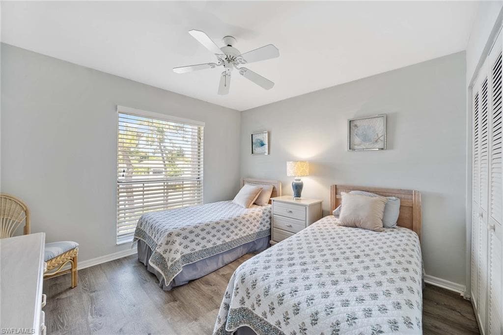 822 Gulf Pavillion DR # 202, NAPLES FL 34108-15