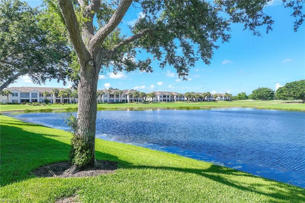 2432 Ravenna BLVD # 201, NAPLES FL 34109-31