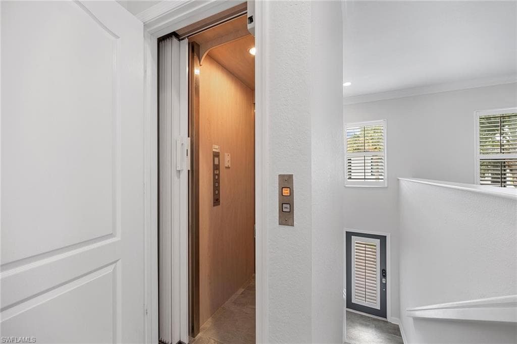 2432 Ravenna BLVD # 201, NAPLES FL 34109-8