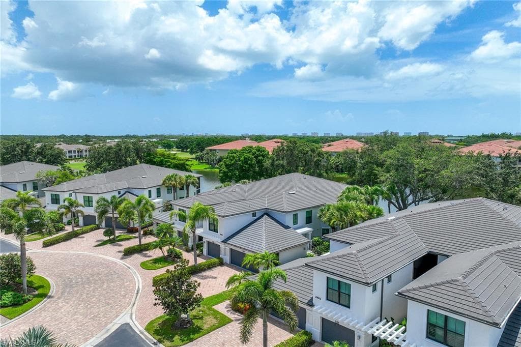 2432 Ravenna BLVD # 201, NAPLES FL 34109-3