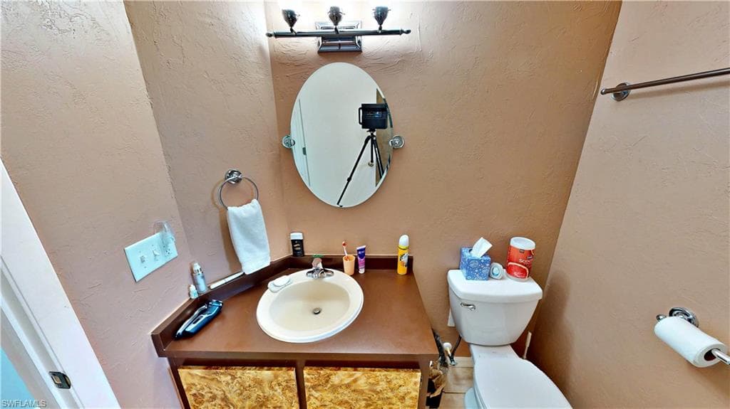 8161 Moyer LN, BOKEELIA FL 33922-16