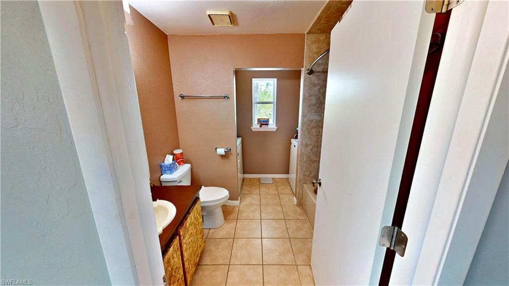 8161 Moyer LN, BOKEELIA FL 33922-14