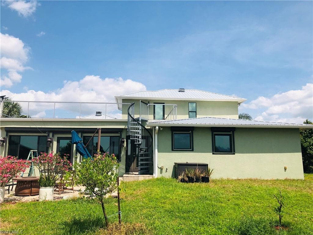 20371 Williams DR, NORTH FORT MYERS FL 33917-5