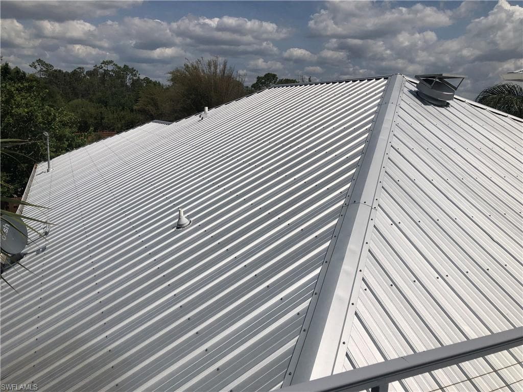 20371 Williams DR, NORTH FORT MYERS FL 33917-9