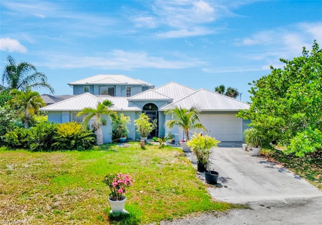 20371 Williams DR, NORTH FORT MYERS FL 33917-3