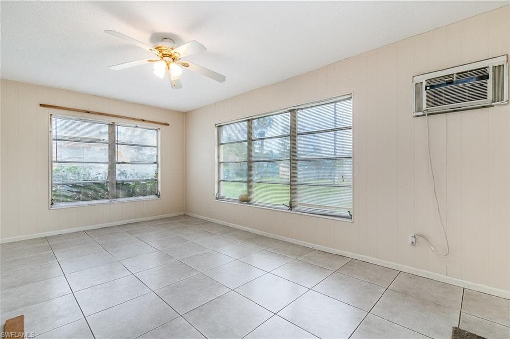 2213 Orchid RD, LEHIGH ACRES FL 33936-11