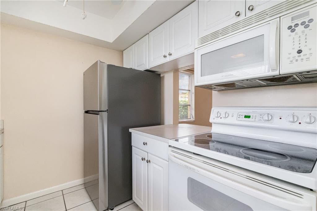 2213 Orchid RD, LEHIGH ACRES FL 33936-13
