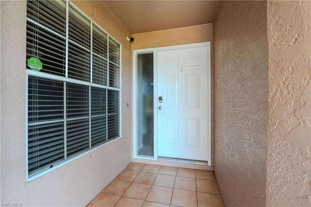 430 Saint Andrews BLVD # 6, NAPLES FL 34113-1