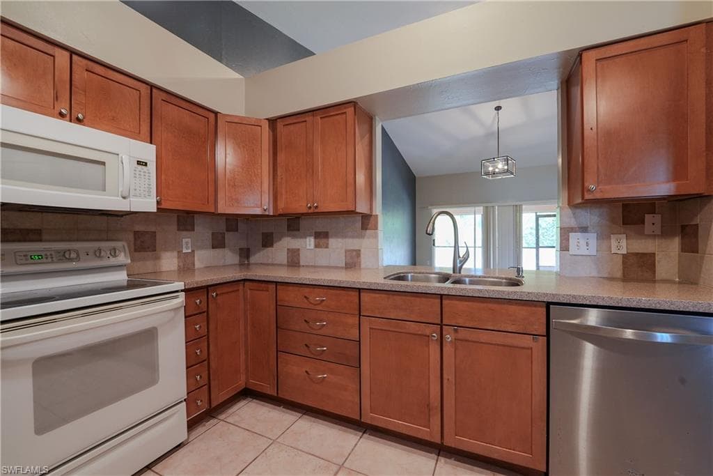 430 Saint Andrews BLVD # 6, NAPLES FL 34113-18