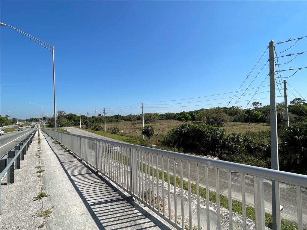 2358 E SR 70 HWY, OKEECHOBEE FL 34972-5
