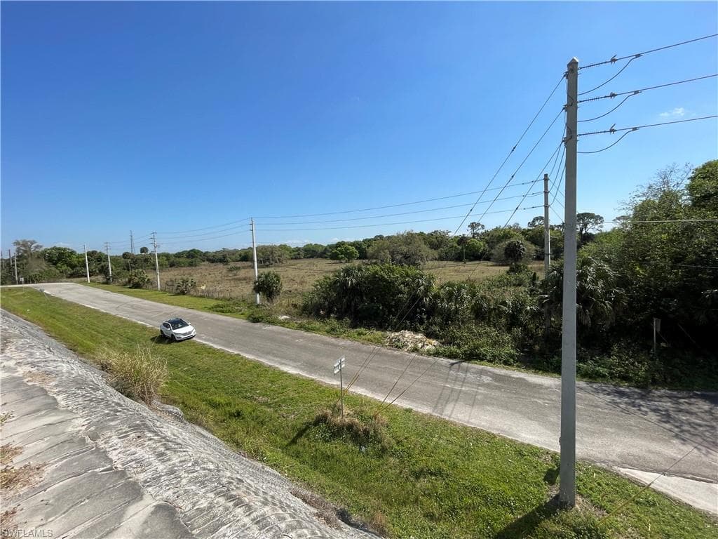 2358 E SR 70 HWY, OKEECHOBEE FL 34972-9