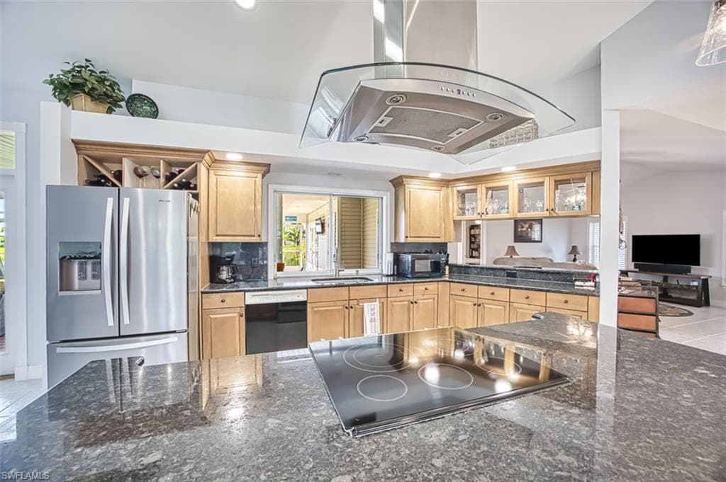 12593 Coconut Creek CT, FORT MYERS FL 33908-15