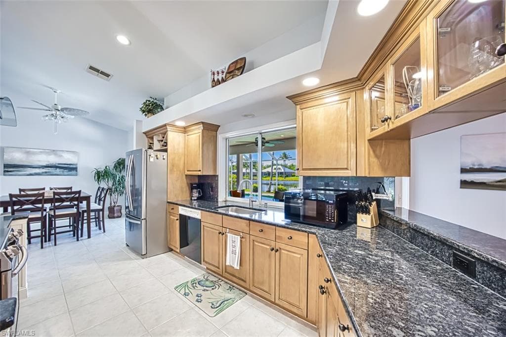 12593 Coconut Creek CT, FORT MYERS FL 33908-13