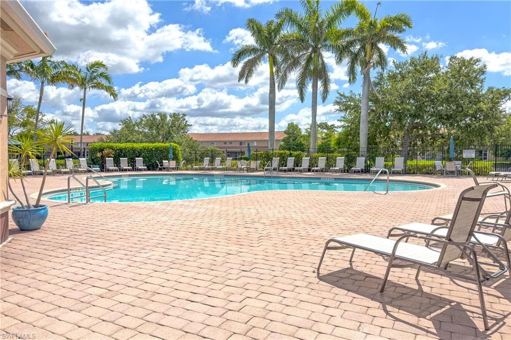 17504 Cherry Ridge LN, FORT MYERS FL 33967-33