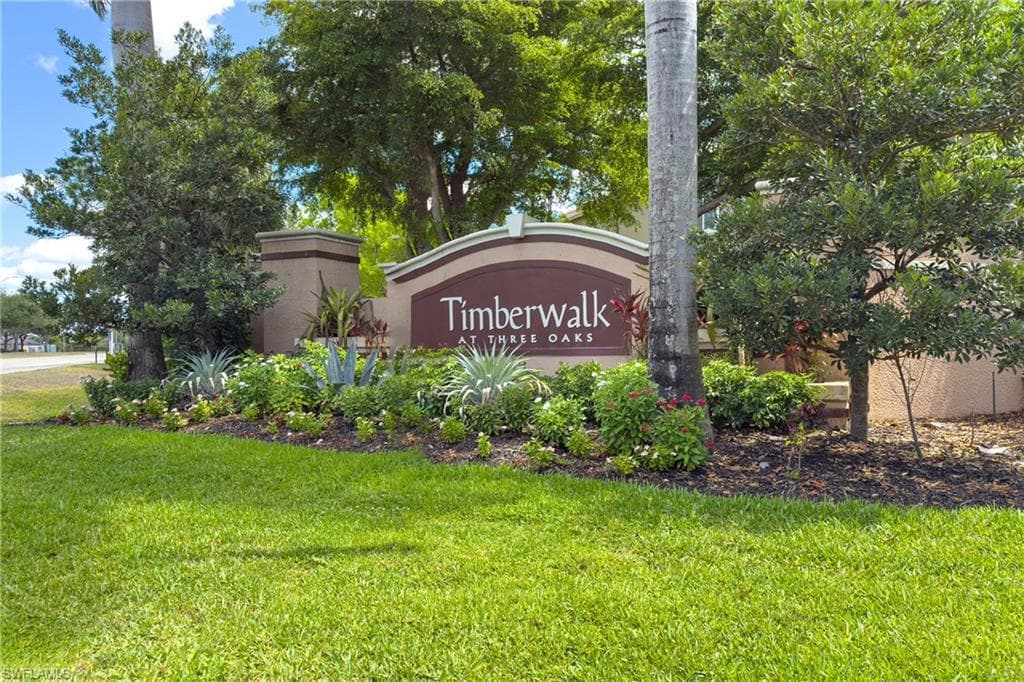 17504 Cherry Ridge LN, FORT MYERS FL 33967-37