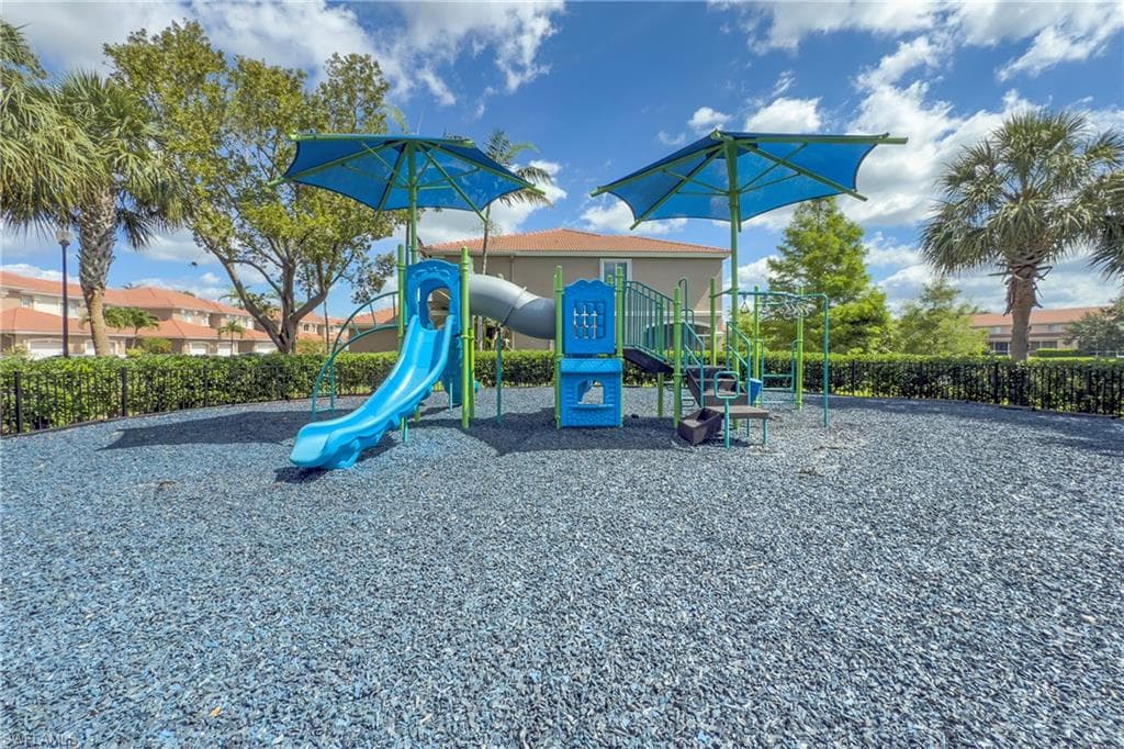 17504 Cherry Ridge LN, FORT MYERS FL 33967-34