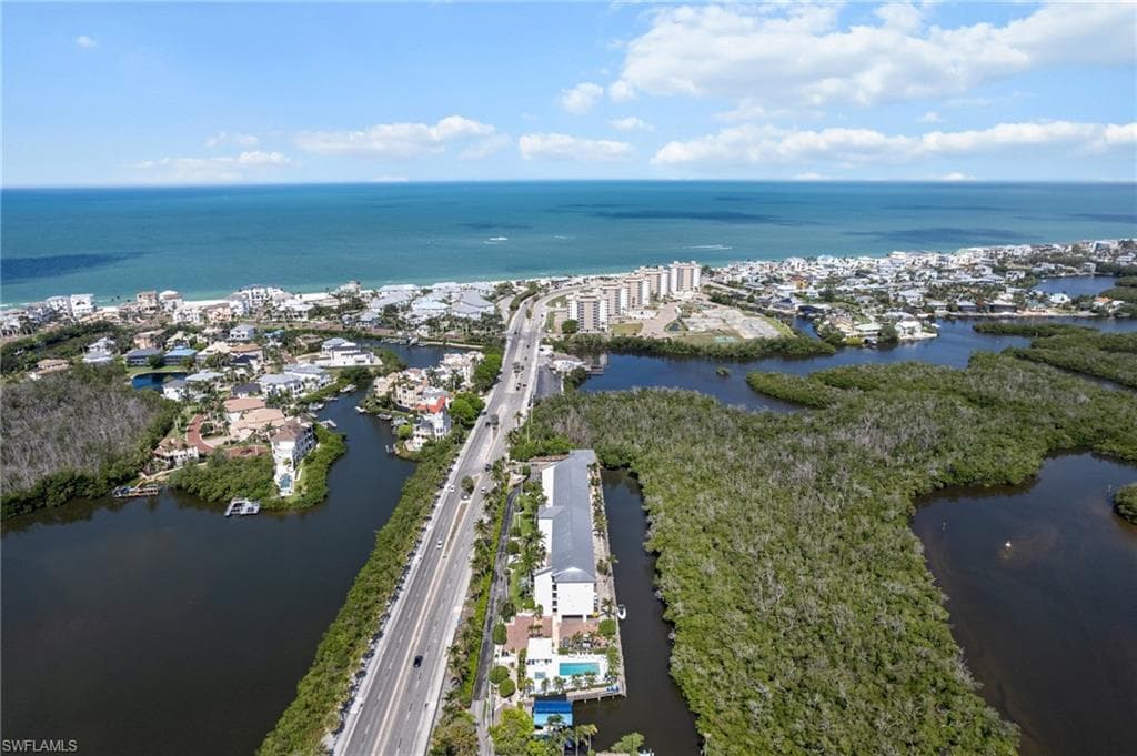 5220 Bonita Beach RD SW # 105, BONITA SPRINGS FL 34134-1
