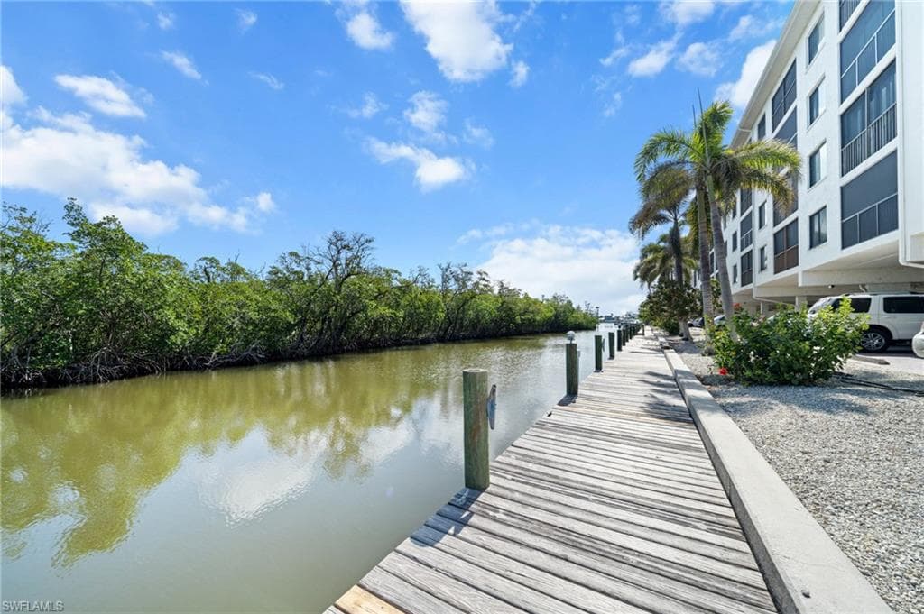 5220 Bonita Beach RD SW # 105, BONITA SPRINGS FL 34134-24